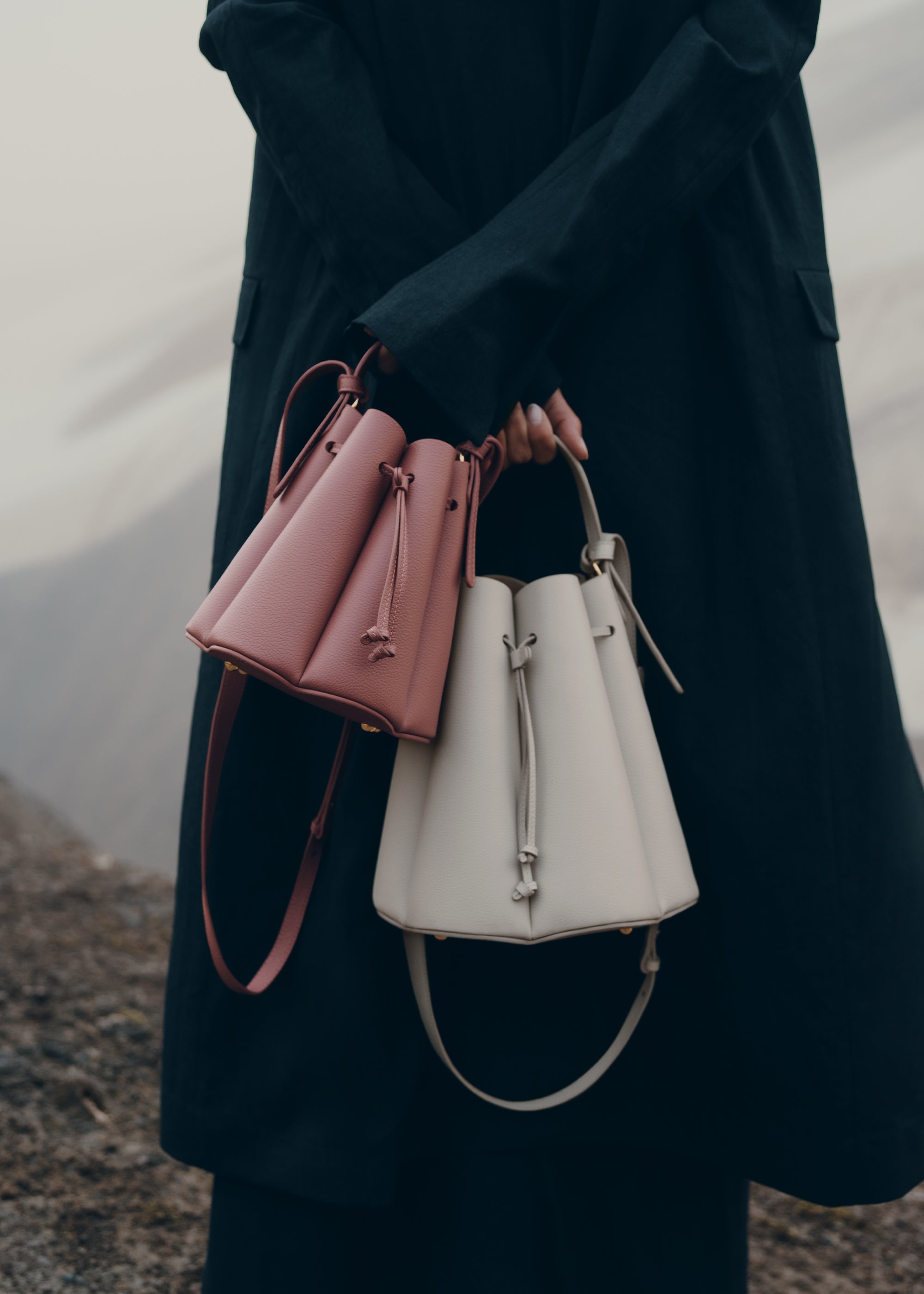 POLÈNE Numéro Huit カヌレバッグ キャメル Polène | Bag - Numéro Huit - Textured Camel – Polène EU