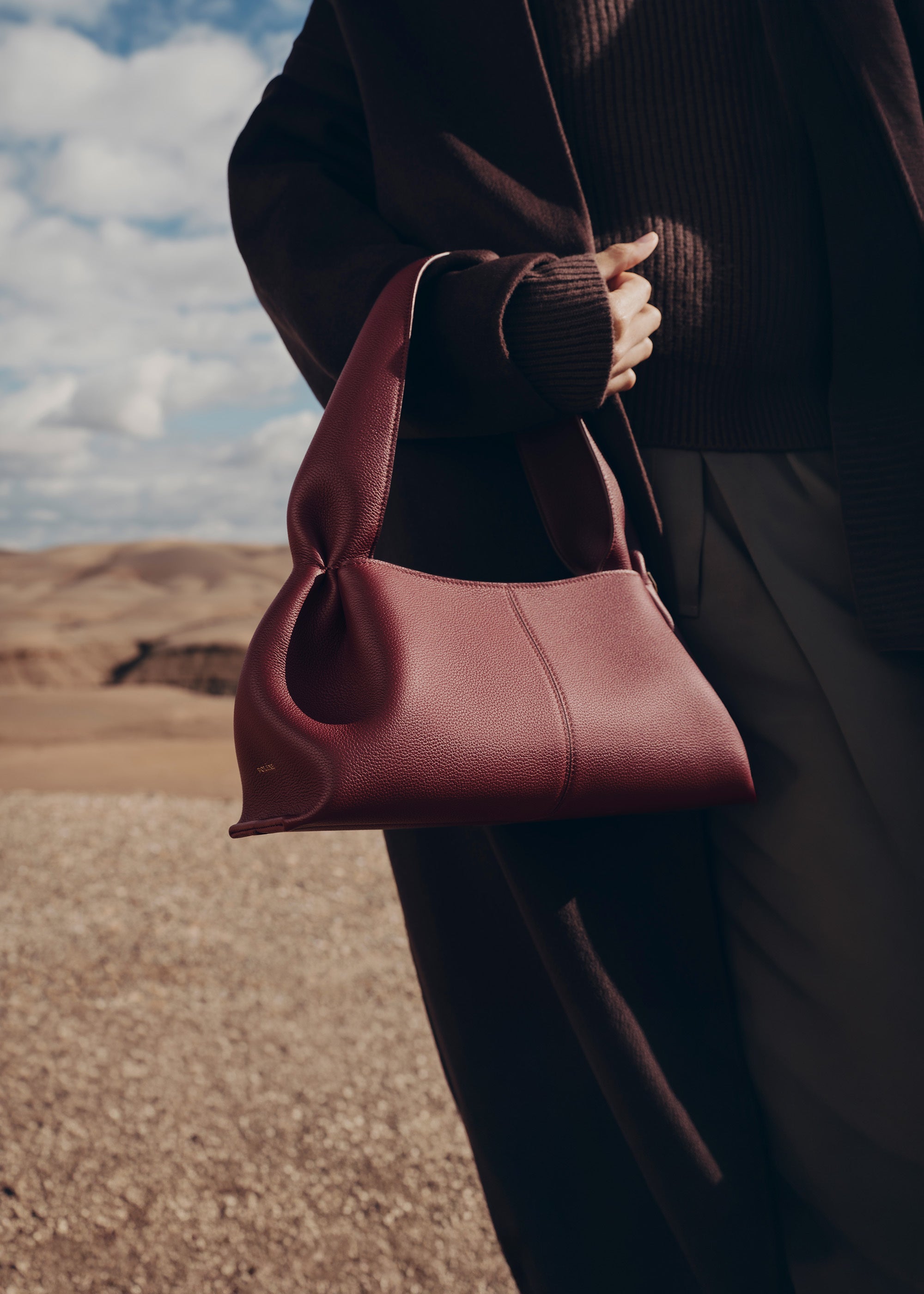 POLENEバッグ NEUF Polène | Bag - Numéro Neuf Mini - Textured Black Cherry – Polène EU