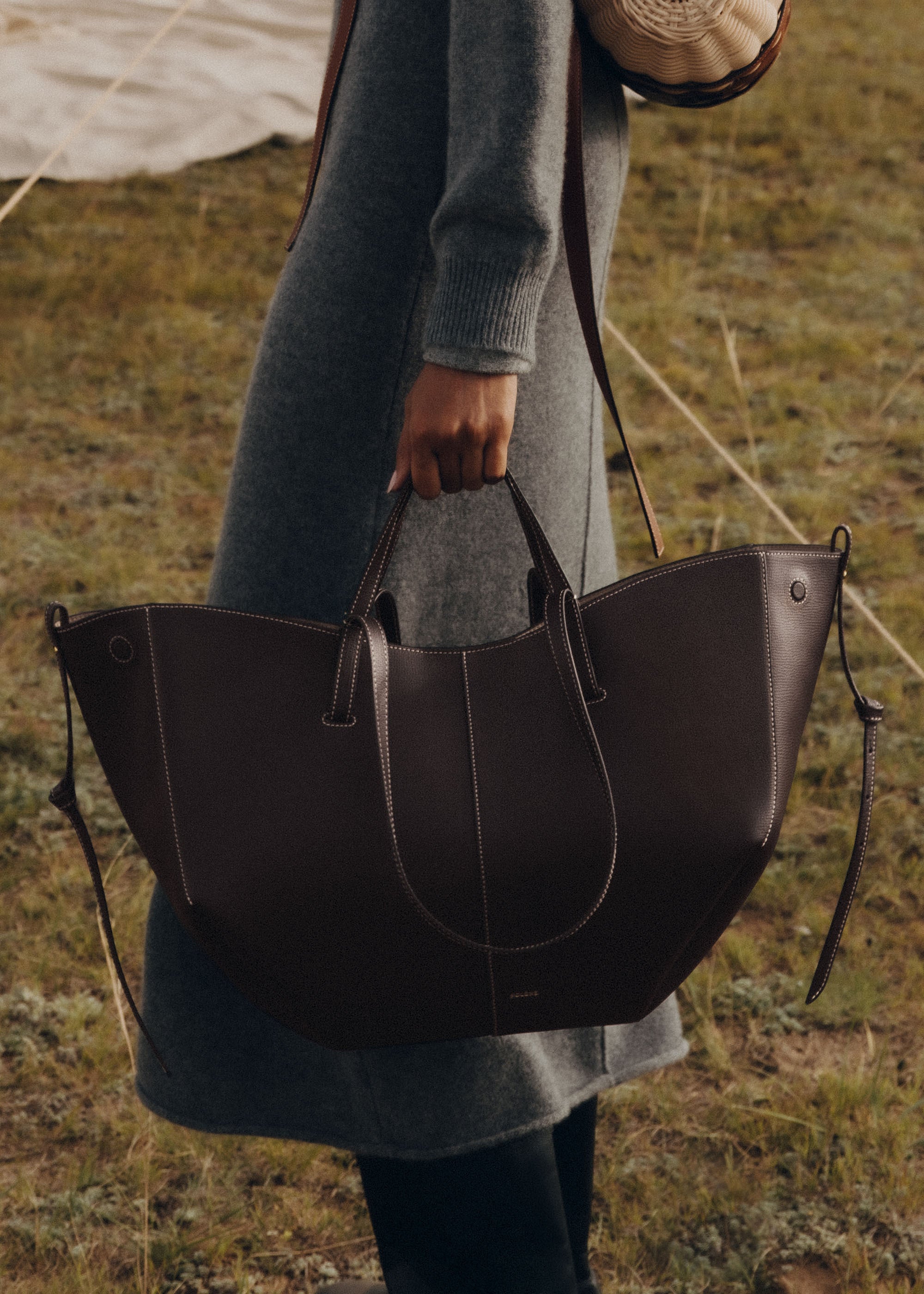 Polène | Bag - Cyme - Textured Ebony – Polène UK