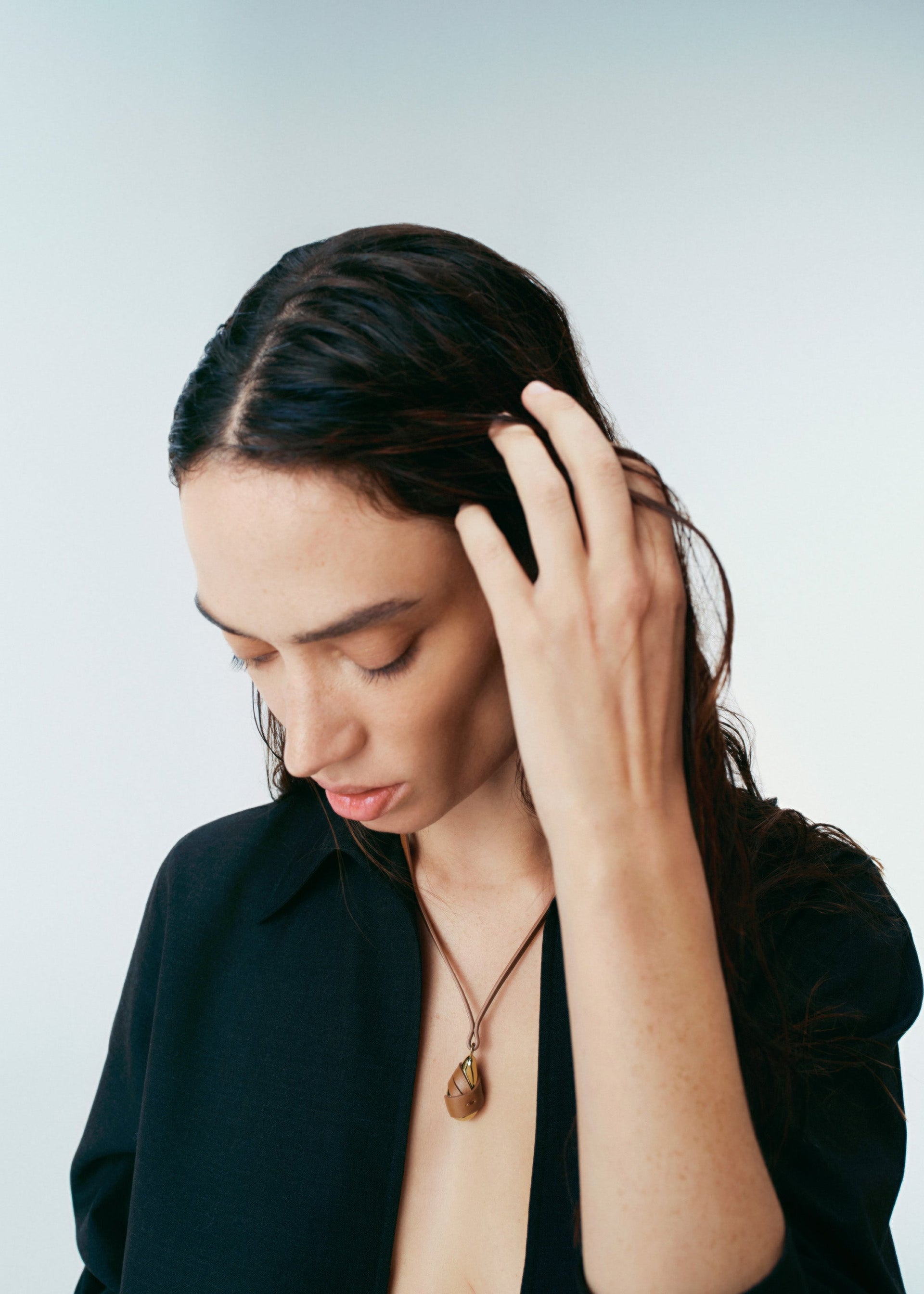 Ormé Pendant - Gold Gilded with Camel Leather