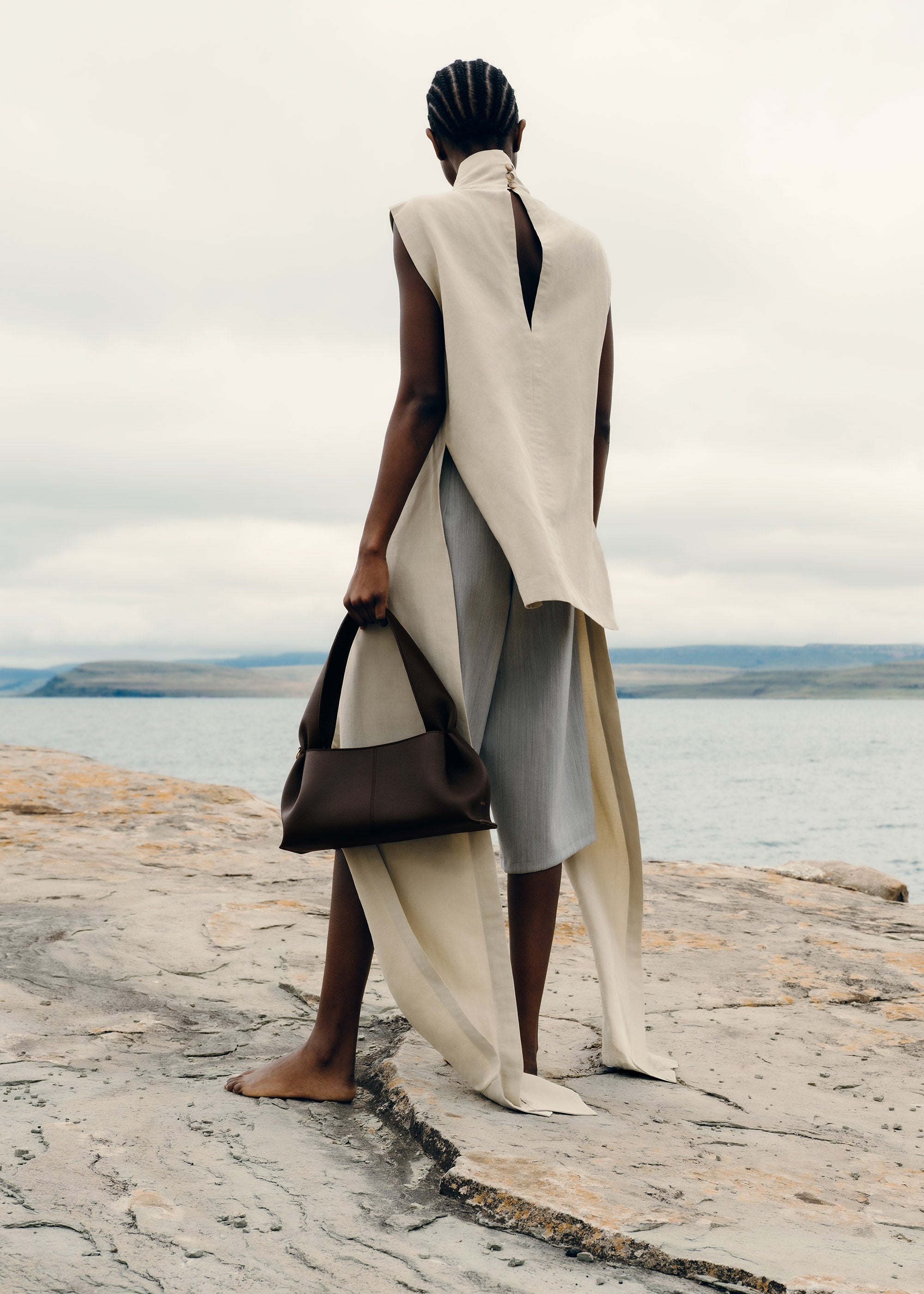 Polène | Bag - Numéro Neuf East-West - Textured Ebony – Polène UK