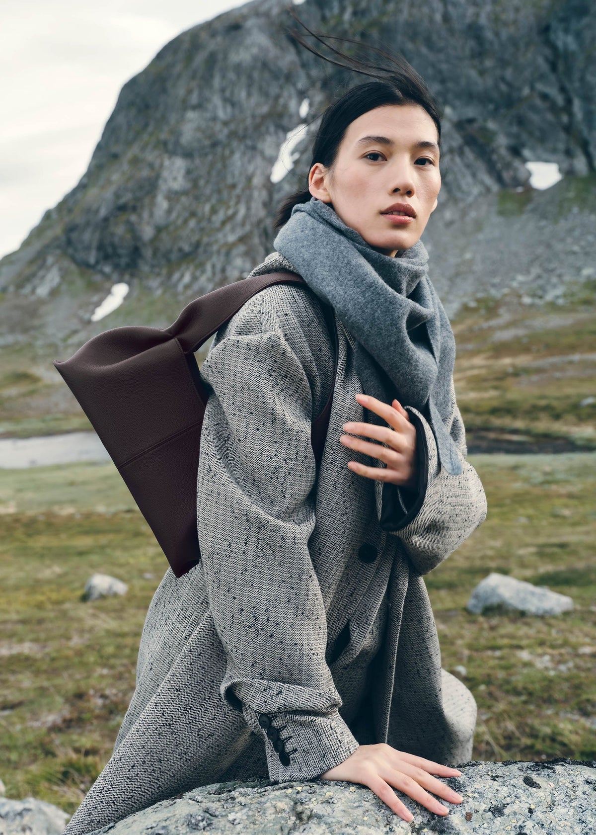 Numéro Neuf East West - Textured Plum